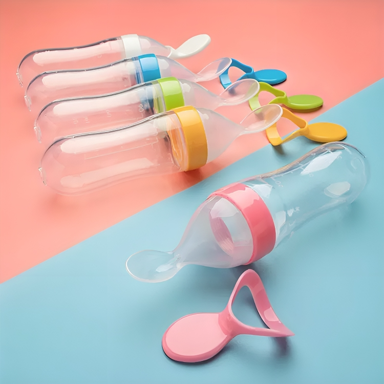 Squeezing Feeding Bottle with Spoon
